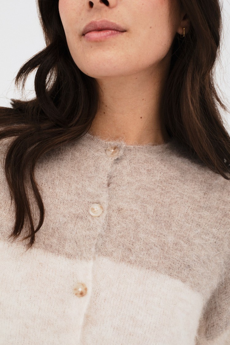 GROS CARDIGAN 2