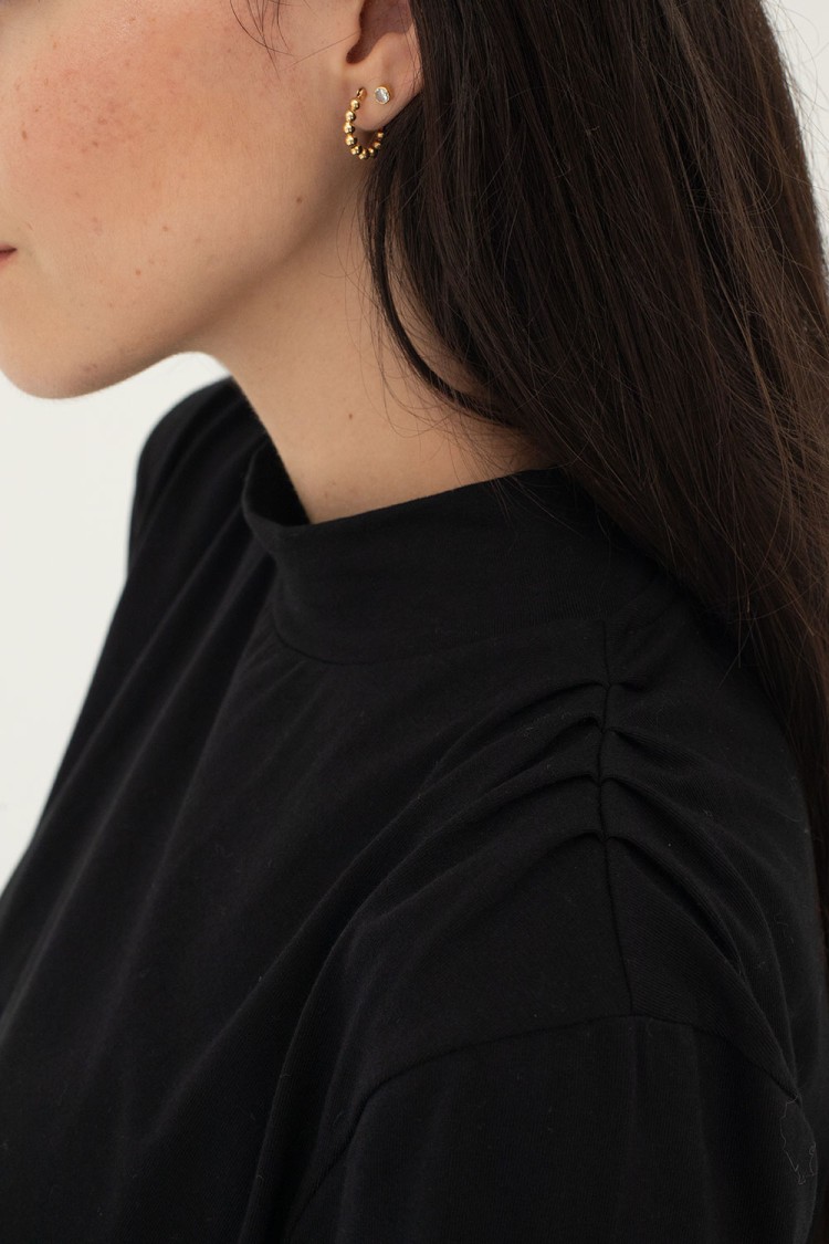 CAMISETA BASIECO CUELLO