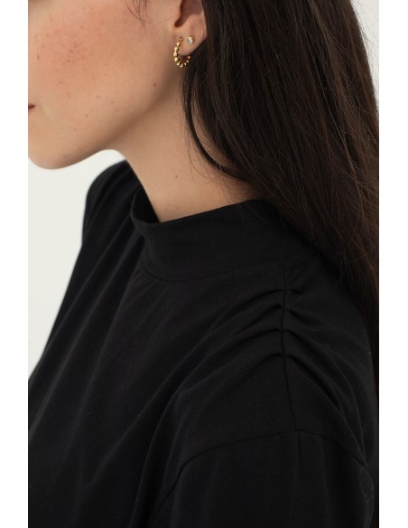 CAMISETA BASIECO CUELLO