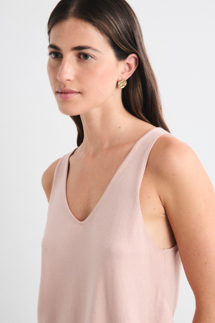 TOP YAKIRA