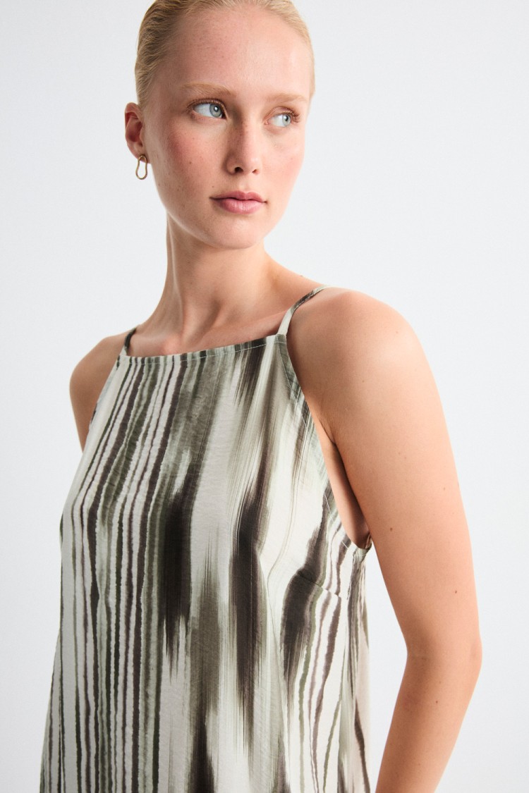 ROBE TANER